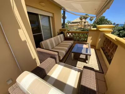 Middle Floor Apartment in Río Real