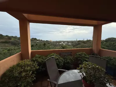 Middle Floor Apartment in Elviria