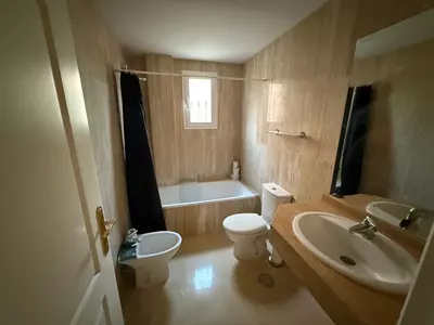 Middle Floor Apartment in Elviria