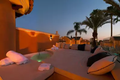 Penthouse Duplex in Nueva Andalucía