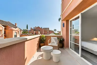 Penthouse Duplex in Nueva Andalucía