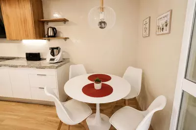 Middle Floor Apartment in Elviria