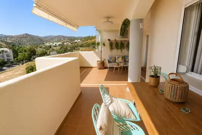 Middle Floor Apartment in Elviria