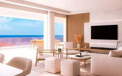 Top Floor Apartment in Estepona