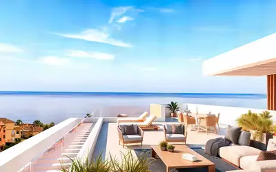 Top Floor Apartment in Estepona
