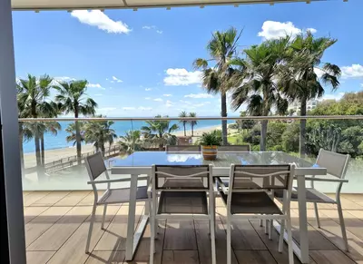 Middle Floor Apartment in Estepona