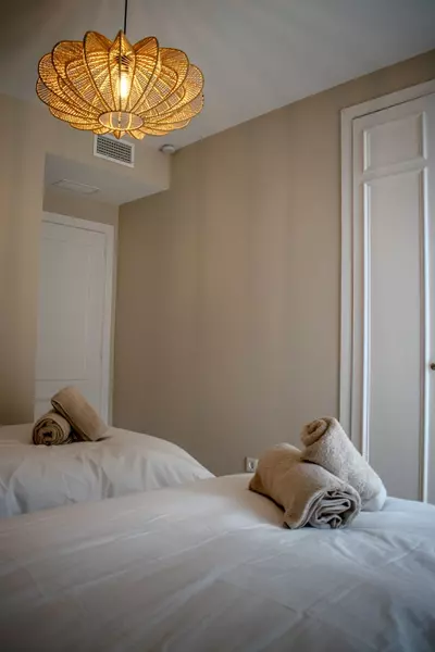 Middle Floor Apartment in Estepona