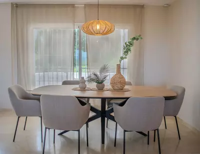 Middle Floor Apartment in Estepona