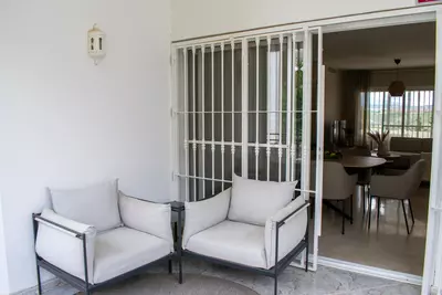 Middle Floor Apartment in Estepona
