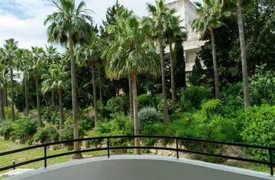 Middle Floor Apartment in Estepona