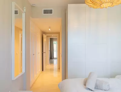 Middle Floor Apartment in Estepona