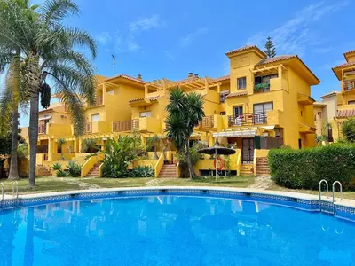 Semi-Detached House in Estepona