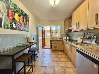 Semi-Detached House in Estepona