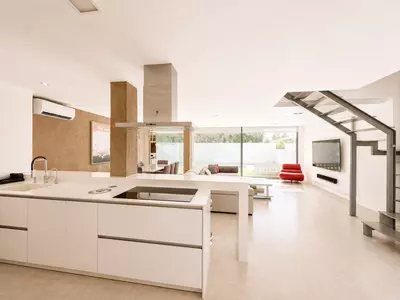 Semi-Detached House in Nueva Andalucía