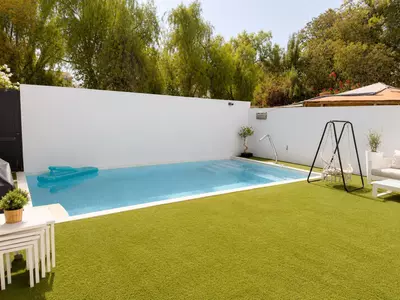 Semi-Detached House in Nueva Andalucía