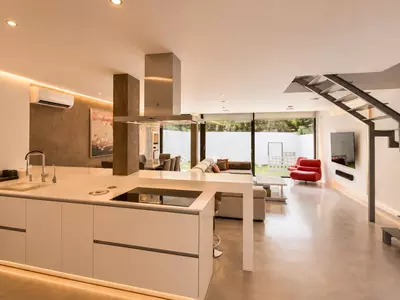 Semi-Detached House in Nueva Andalucía