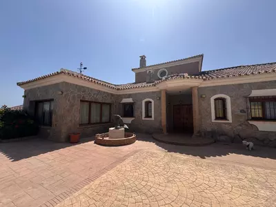 Detached Villa in Manilva