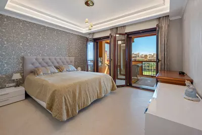 Middle Floor Apartment in Estepona