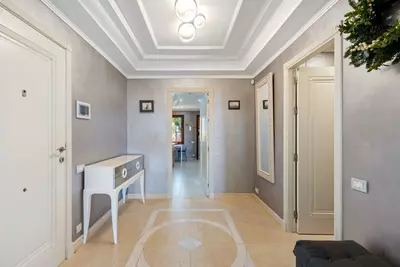 Middle Floor Apartment in Estepona