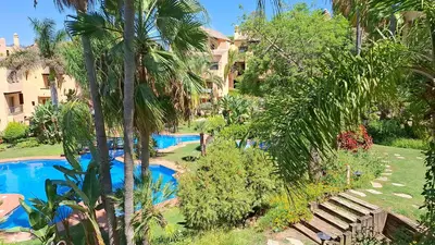 Middle Floor Apartment in El Paraiso