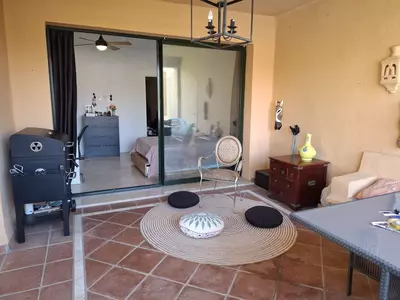 Middle Floor Apartment in El Paraiso
