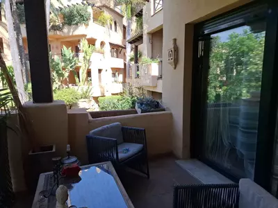 Middle Floor Apartment in El Paraiso