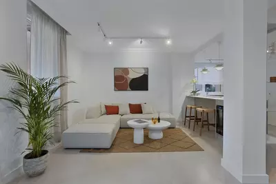 Middle Floor Apartment in El Paraiso