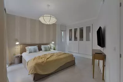Middle Floor Apartment in El Paraiso