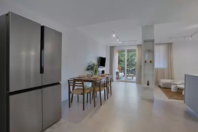 Middle Floor Apartment in El Paraiso
