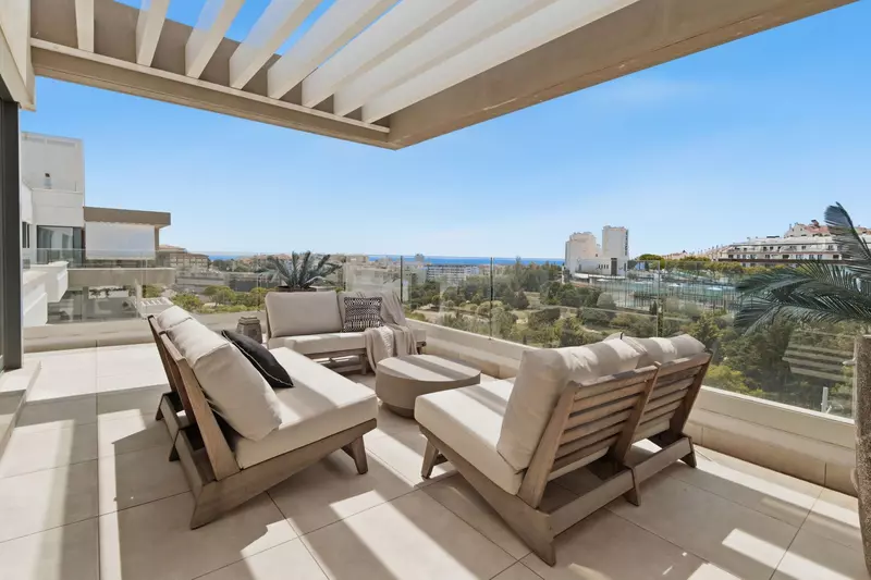 Penthouse Duplex in Estepona
