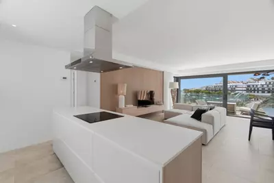 Penthouse Duplex in Estepona