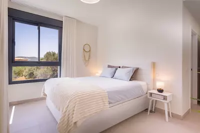 Middle Floor Apartment in Estepona