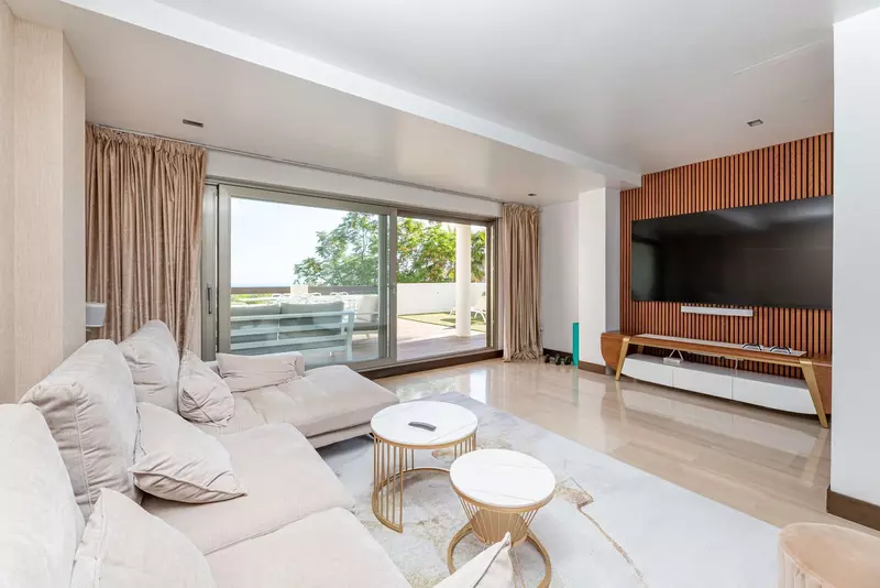 Middle Floor Apartment in Benahavís
