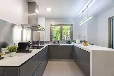 Middle Floor Apartment in Benahavís
