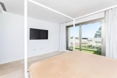 Middle Floor Apartment in Benahavís