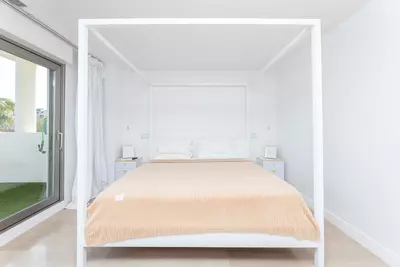 Middle Floor Apartment in Benahavís