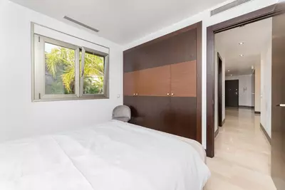 Middle Floor Apartment in Benahavís