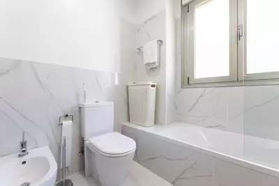 Middle Floor Apartment in Benahavís
