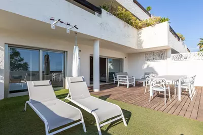 Middle Floor Apartment in Benahavís
