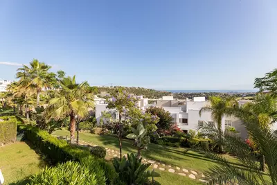 Middle Floor Apartment in Benahavís