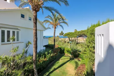 Middle Floor Apartment in Los Monteros