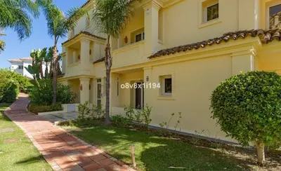 Middle Floor Apartment in Casares