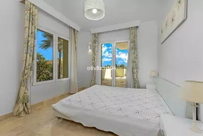 Middle Floor Apartment in Casares