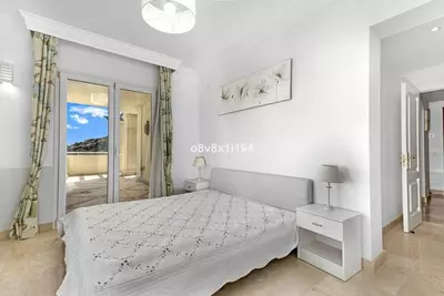Middle Floor Apartment in Casares