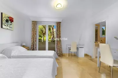 Middle Floor Apartment in Casares
