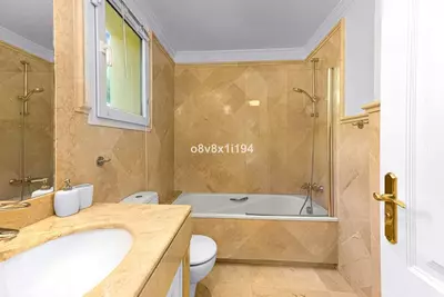Middle Floor Apartment in Casares