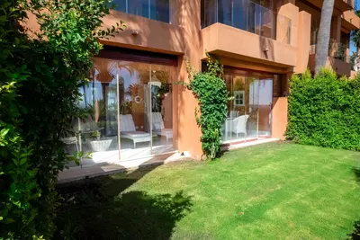 Ground Floor Apartment in Benahavís