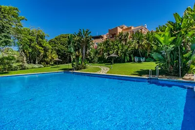 Ground Floor Apartment in Guadalmina Alta