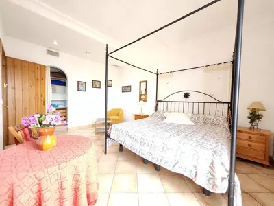 Middle Floor Apartment in Puerto Banús