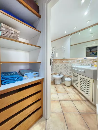 Middle Floor Apartment in Puerto Banús